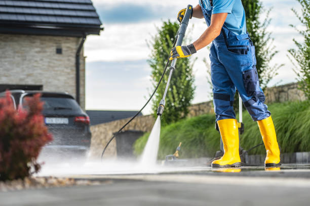 Best Commercial Pressure Washing  in East Niles, CA